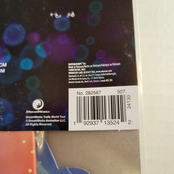 Trolls World Tour Party Decor Set Backdrop, Table Centerpieces, Favor Boxes Lot - Picture 8 of 16